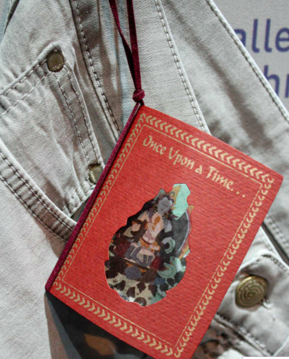 趣味牛仔褲吊牌-廣州駿業(yè)包裝實業(yè)有限公司 趣味牛仔褲吊牌