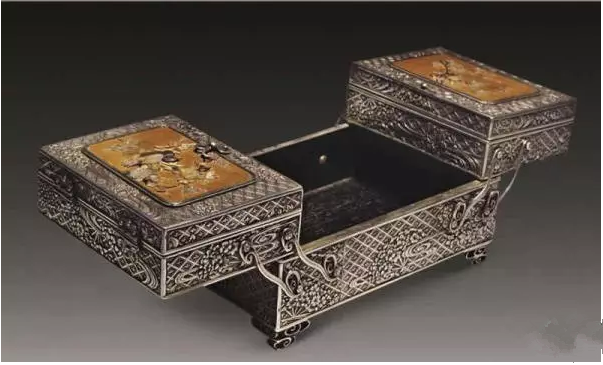 首飾盒設(shè)計(jì)2-廣州駿業(yè)包裝實(shí)業(yè)有限公司 首飾盒設(shè)計(jì)2