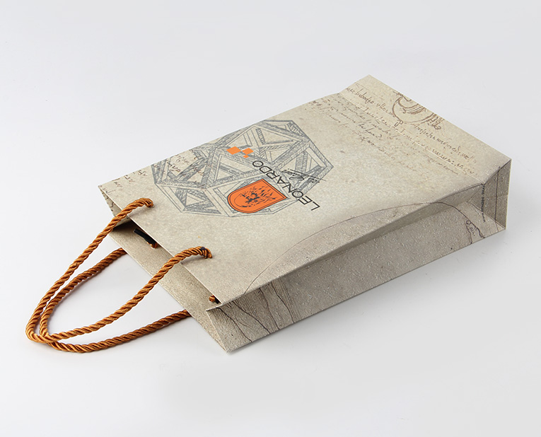 牛仔褲紙袋工廠專家駿業(yè)包裝 牛仔褲紙袋工廠專家駿業(yè)包裝