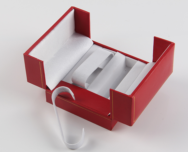 你的盒子油墨脫粉？看看手表包裝盒生產廠家是怎么解決的吧