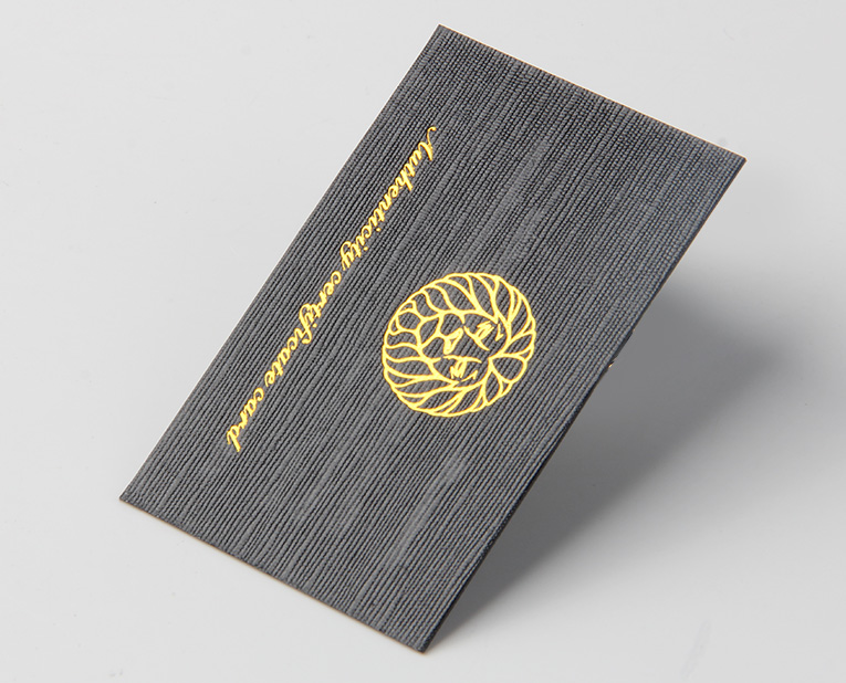 還怕?tīng)C金脫落?看這個(gè)牛仔褲商家就機(jī)智了 還怕?tīng)C金脫落?看這個(gè)牛仔褲商家就機(jī)智了