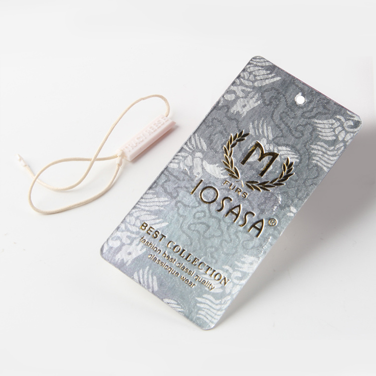 常見的3種相機吊牌在生產廠家心目中有各自的地位 常見的3種相機吊牌在生產廠家心目中有各自的地位